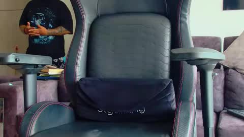 Snapshot of latin_couple77 chatting on 12, 3, 2026 Sara y Andy online show from 12, 3, 2026