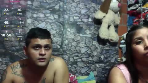 Snapshot of latin_hornycouple chatting on 6, 1, 2025 latin_hornycouple online show from 6, 1, 2025