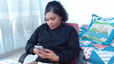 Snapshot of latin_rihanna_j chatting on 29, 11, 2025 karen online show from 29, 11, 2025