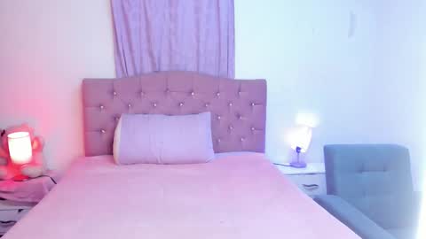 Snapshot of latinabombsheell chatting on 1, 3, 2026 Martina online show from 1, 3, 2026