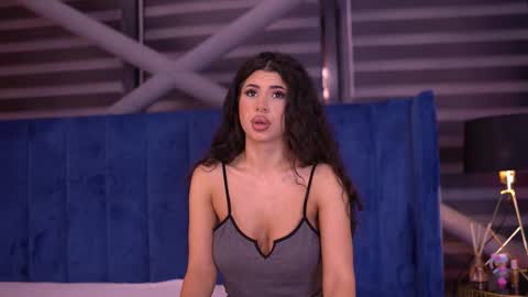 Snapshot of latinaloco chatting on 8, 1, 2026 Latina online show from 8, 1, 2026