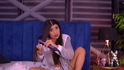 Snapshot of latinaloco chatting on 14, 1, 2026 Latina online show from 14, 1, 2026