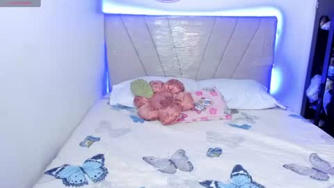 Snapshot of latinamav22 chatting on 12, 6, 2026 latinamav22 online show from 12, 6, 2026