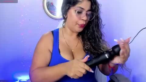 Snapshot of latinamav22 chatting on 19, 6, 2026 latinamav22 online show from 19, 6, 2026