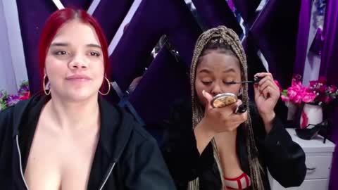 Snapshot of latinas_anales chatting on 30, 12, 2024 latinas_anales online show from 30, 12, 2024