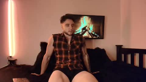 Snapshot of latinboyvip_ chatting on 24, 4, 2026 LatinBoyVIP Colombian online show from 24, 4, 2026