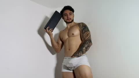 LatinBoyVIP  Colombian online show from 9, 6, 2026
