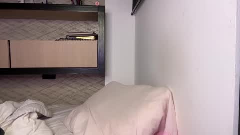 Hi -  online show from 22, 12, 2024