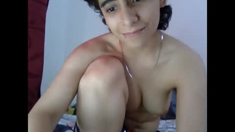 Snapshot of latinheatx22 chatting on 20, 5, 2026 latinheatx22 online show from 20, 5, 2026