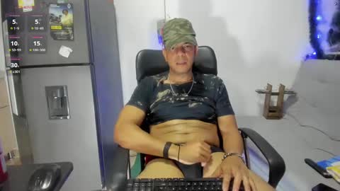 latinmartin73 online show from 22, 12, 2024