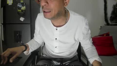 latinmartin73 online show from 30, 12, 2024