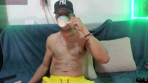 latinmartin73 online show from 26, 1, 2025