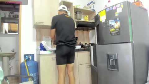 latinmartin73 online show from 13, 2, 2025