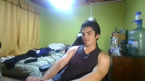 Snapshot of latinn_babe chatting on 6, 4, 2026 latinn_babe online show from 6, 4, 2026