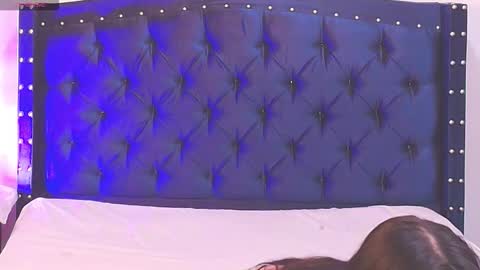 Snapshot of latinnangel chatting on 1, 11, 2025 latinnangel online show from 1, 11, 2025