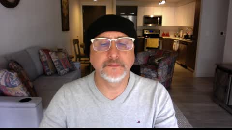 QS - INDEPENDENT MODEL online show from 26, 2, 2025