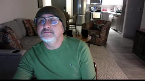 QS - INDEPENDENT MODEL online show from 27, 2, 2025