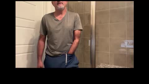 QS - INDEPENDENT MODEL online show from 26, 10, 2025