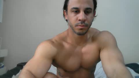 latino_rodri online show from 21, 5, 2026