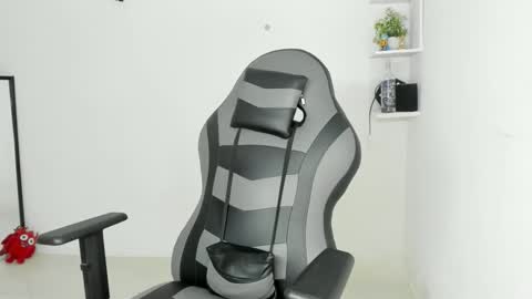 latinoalpha73 online show from 13, 2, 2026