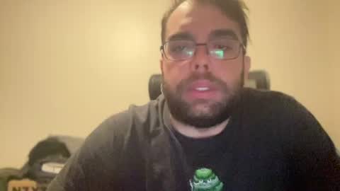 call me papi -- follow my twitter latinoc30 online show from 20, 7, 2026