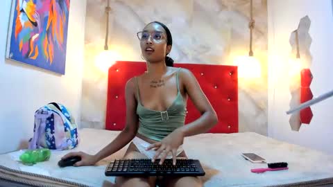 latins lovers20 online show from 1, 12, 2024