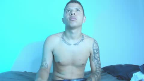 Snapshot of latinsguys2026 chatting on 17, 4, 2026 Steven online show from 17, 4, 2026