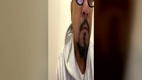 Snapshot of latn_73 chatting on 21, 6, 2026 Mexakin online show from 21, 6, 2026