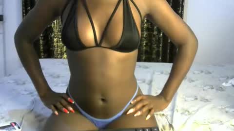 Snapshot of latoya_shines chatting on 8, 2, 2026 latoya_shines online show from 8, 2, 2026