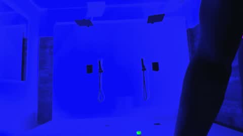 Snapshot of latrellx7 chatting on 28, 12, 2024 LEANDRO online show from 28, 12, 2024