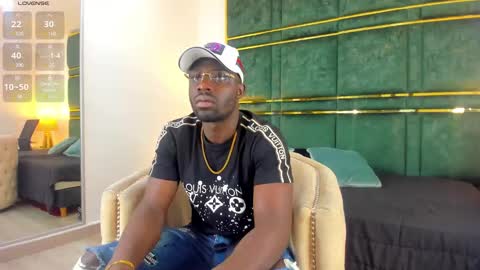 Snapshot of latrellx7 chatting on 29, 1, 2025 LEANDRO online show from 29, 1, 2025