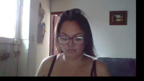 Snapshot of lau16310 chatting on 17, 6, 2026 Laura online show from 17, 6, 2026