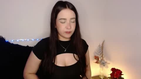 Snapshot of lau_24 chatting on 3, 8, 2026 lau_24 online show from 3, 8, 2026