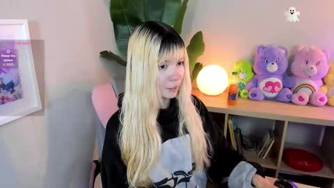 laukyubey1 online show from 20, 11, 2025