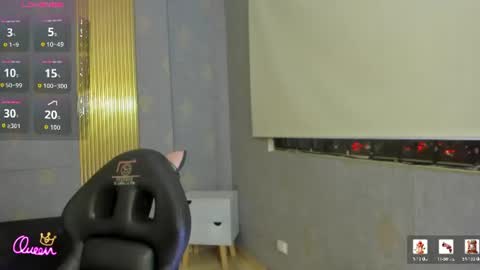 Snapshot of laulin_tay chatting on 21, 6, 2026 laulin_tay online show from 21, 6, 2026