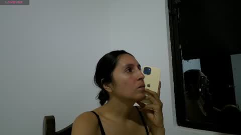 laura  online show from 25, 6, 2026