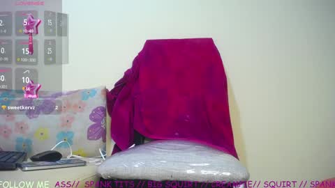 Snapshot of laura__vega chatting on 22, 1, 2025 NATALIA PUERTAS online show from 22, 1, 2025