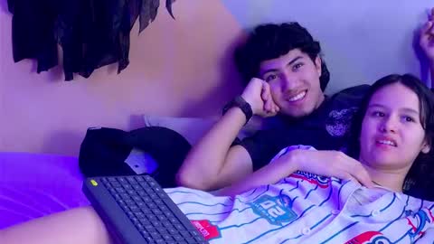 Snapshot of laura_and_kevin chatting on 12, 10, 2025 laura_and_kevin online show from 12, 10, 2025