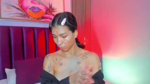 Laura online show from 20, 11, 2025