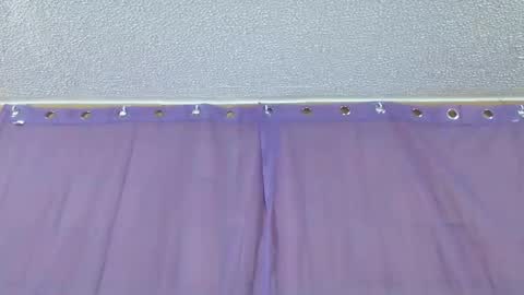 Laura online show from 12, 3, 2025