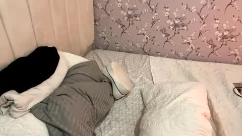 laura online show from 6, 1, 2025