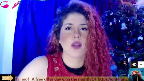 Snapshot of laura_fountain_ chatting on 17, 12, 2024 weedcam Curly Laura OF online show from 17, 12, 2024