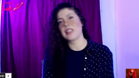 Snapshot of laura_fountain_ chatting on 19, 2, 2025 weedcam Curly Laura OF online show from 19, 2, 2025