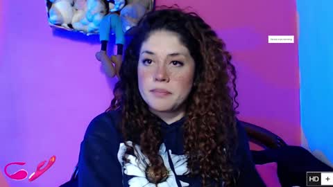Snapshot of laura_fountain_ chatting on 10, 9, 2025 weedcam Curly Laura OF online show from 10, 9, 2025