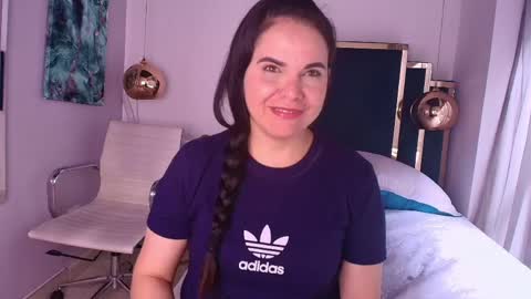 Snapshot of laura_hotties chatting on 31, 5, 2026 laura hotties online show from 31, 5, 2026