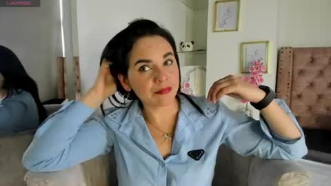 Snapshot of laura_hotties chatting on 17, 6, 2026 laura hotties online show from 17, 6, 2026