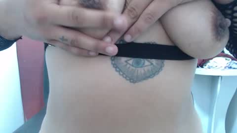 Snapshot of laura_hotyy chatting on 15, 9, 2025 Laura online show from 15, 9, 2025