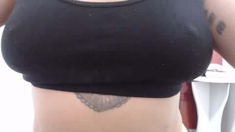 Snapshot of laura_hotyy chatting on 23, 9, 2025 Laura online show from 23, 9, 2025