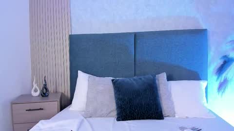 LauraIvy online show from 12, 2, 2026