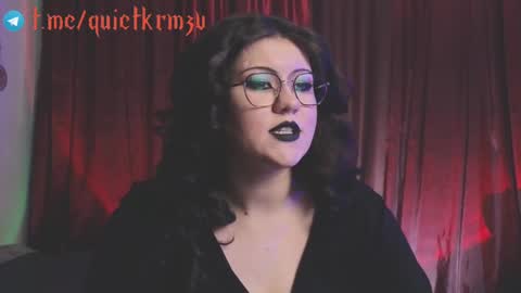 Snapshot of laura_karamazov chatting on 23, 1, 2025 Miss Laura online show from 23, 1, 2025